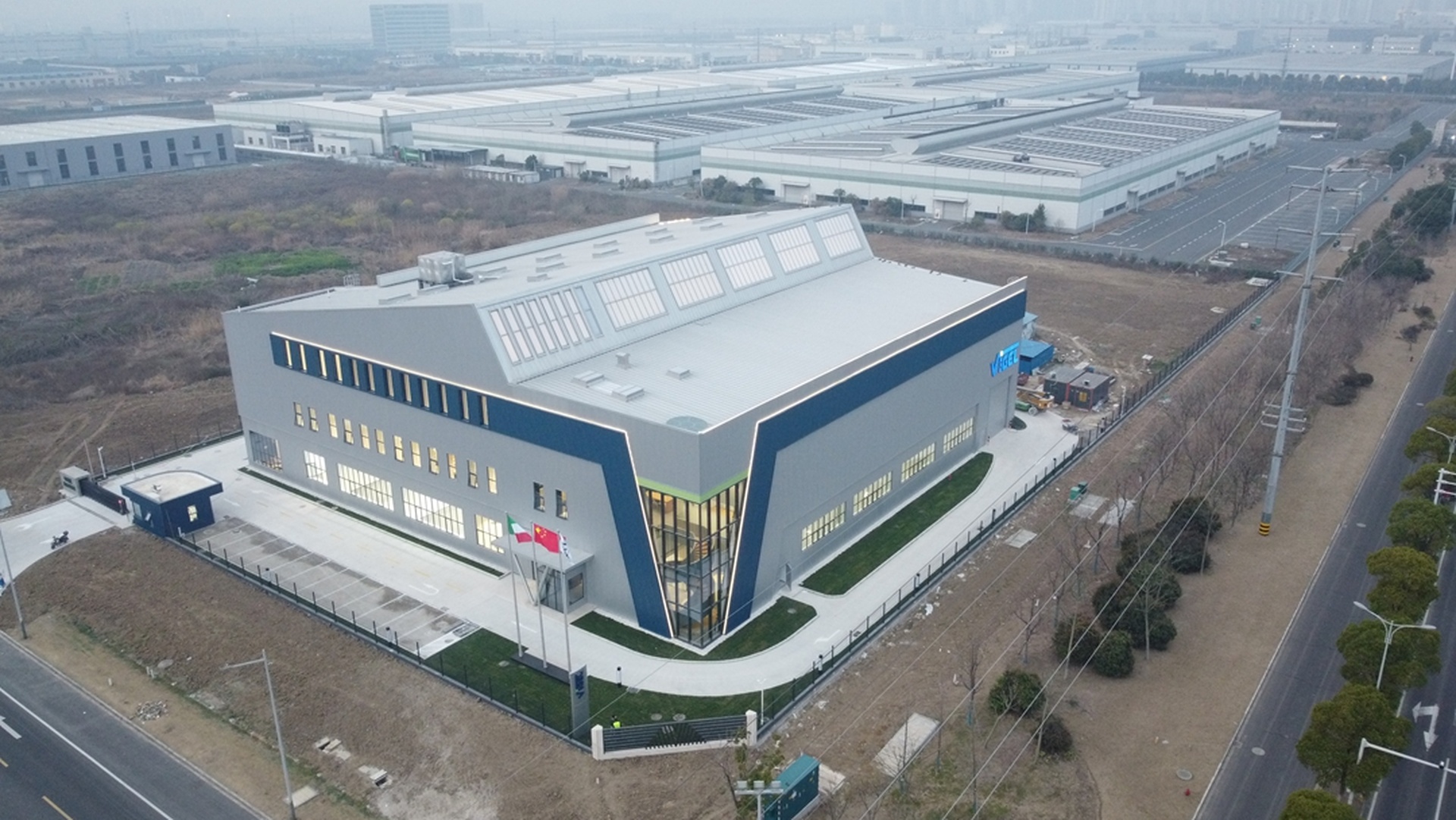https://www.kaiserchinese.com//upload/article/202607/a08414e0c8e4543e6a2851f2c8ae375f.jpg
